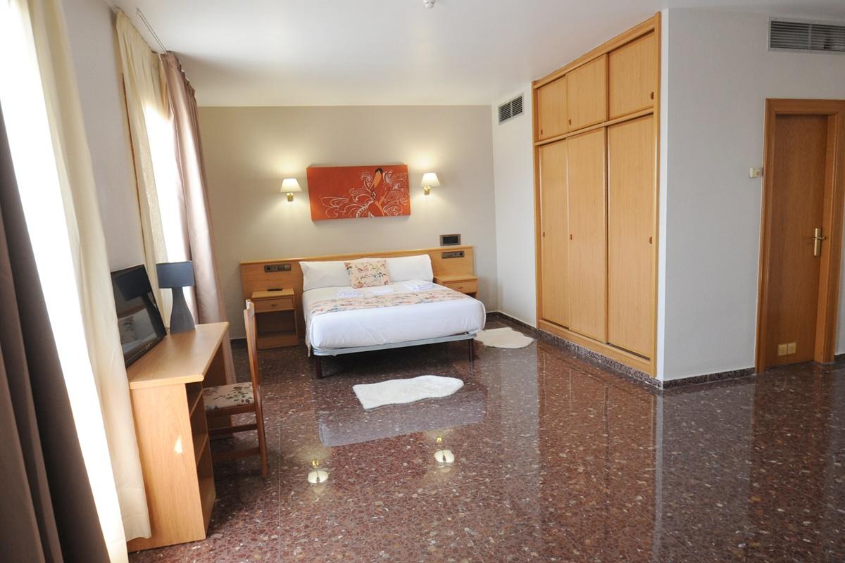 La Imperial Hotel Luceni Kültér fotó